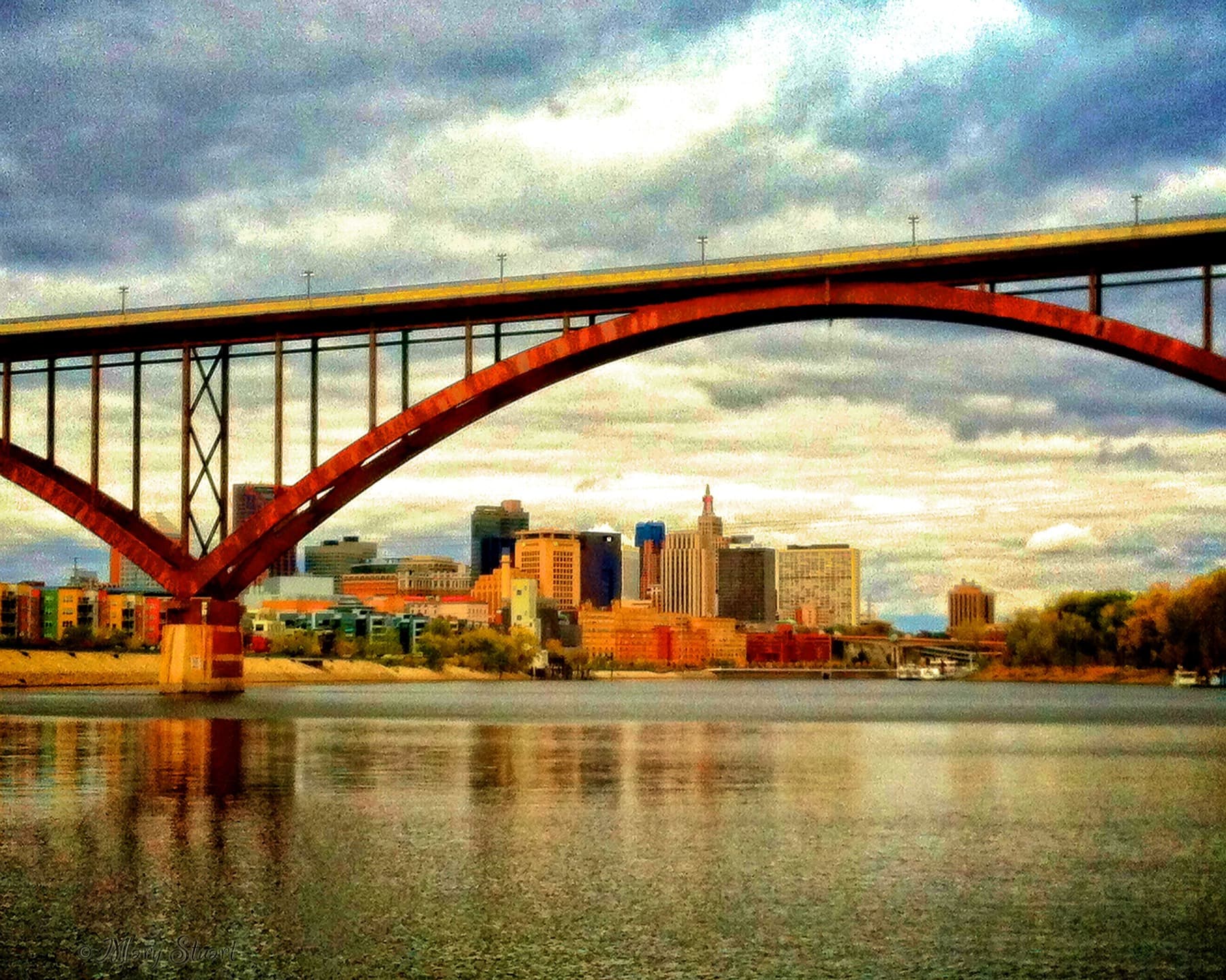 The Saint Paul High Bridge and city skyline seen from the Mississippi River